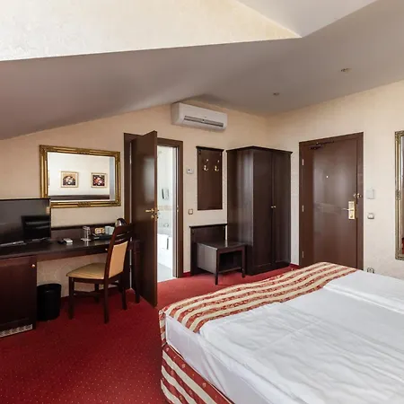 Gertrude Self Check-in Рига