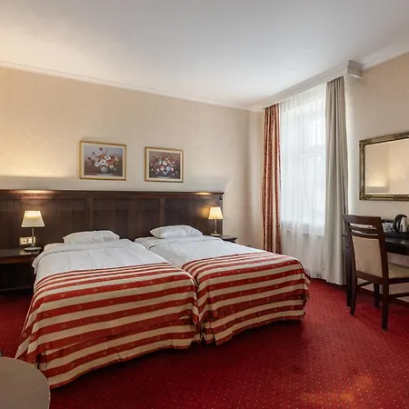 Gertrude Self Check-in 4*