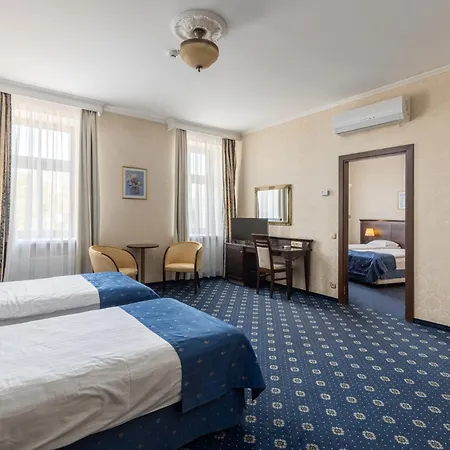 Gertrude Self Check-in Готель 4*