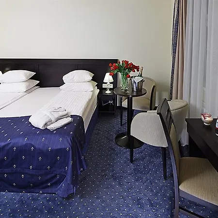 Gertrude Self Check-in 4*