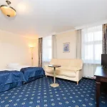 Gertrude Self Check-in Hotel 4*