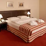 Gertrude Self Check-in 4* Riga