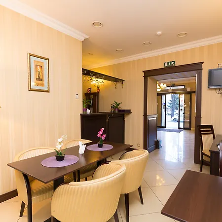 Gertrude Self Check-in Riga