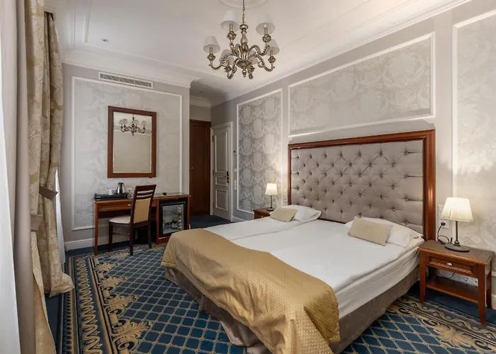 Gertrude Self Check-in Hotell 4*