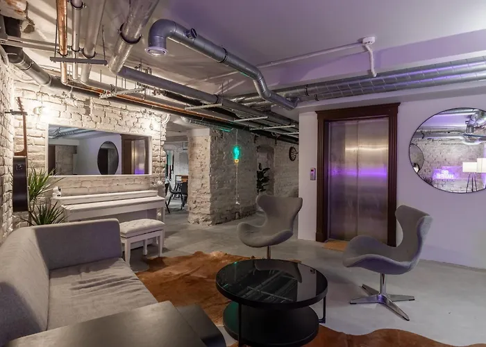 Gertrude Self Check-in Hotel 4*