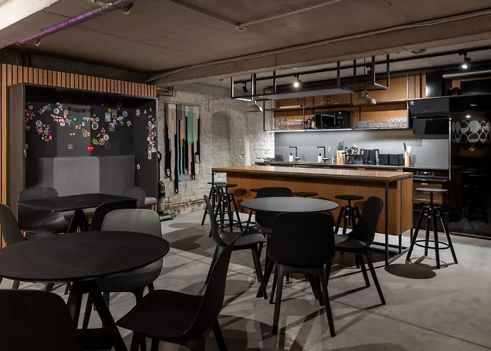 Gertrude Self Check-in 4*