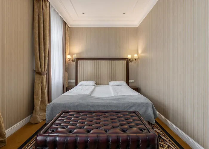 Viesnīca Gertrude Self Check-in 4*