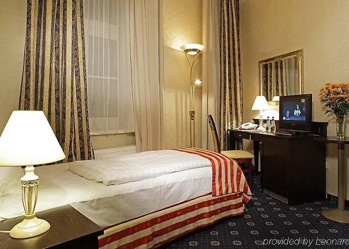 Gertrude Self Check-in 4*